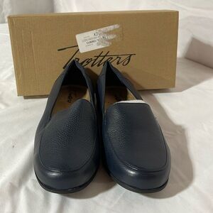Trotters Navy Blue Leather Loafers
